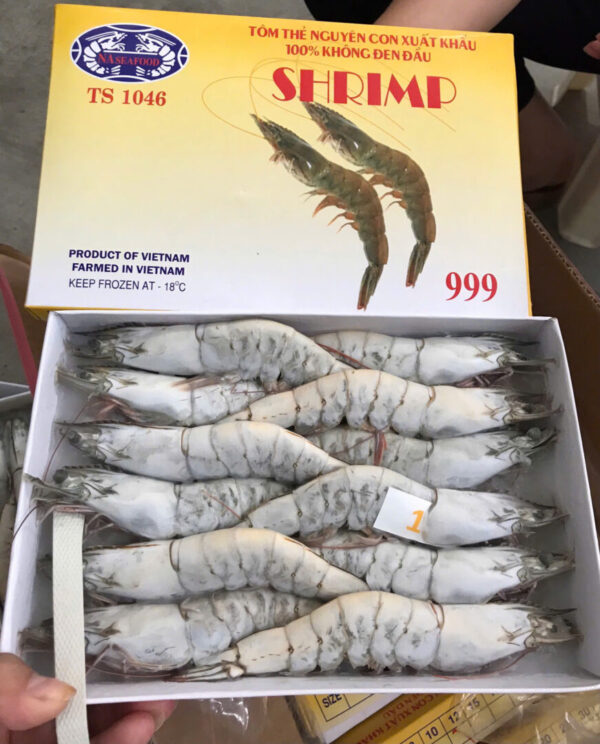tôm thẻ Size 12 con/khay
